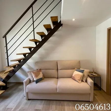 Appartamento Duplex Lot 3 Climatisé Hypercentre à 5min à Pieds Des Plages Saint-Raphaël